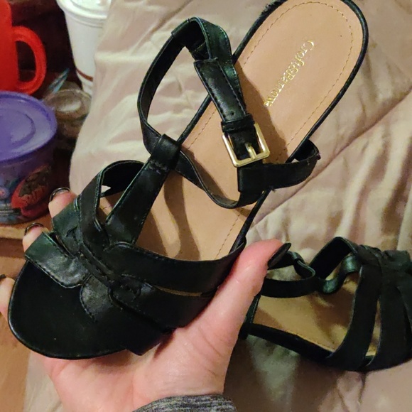 Heals - Picture 2 of 2